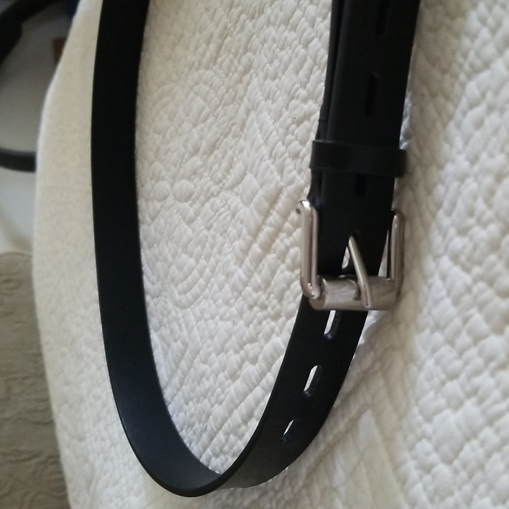 Rebecca Minkoff Leather Belt.
Brand new.